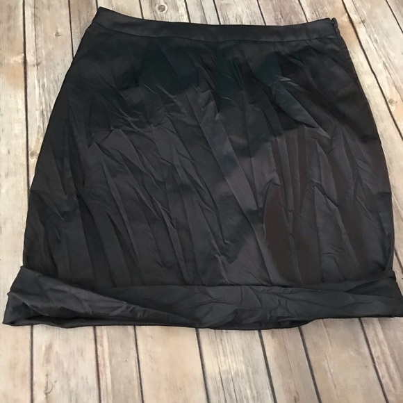W by Worth crinkle pencil skirt asymmetrical 10 - Picture 1 of 7